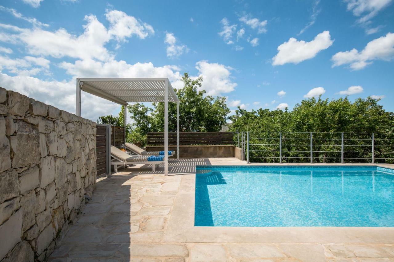 Anna Boutique Villas Mixórrouma Exteriér fotografie